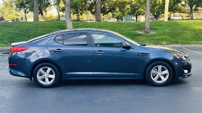 2015 Kia Optima LX - Photo 4 - Sacramento, CA 95618