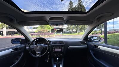 2013 Volkswagen Jetta SE PZEV   - Photo 10 - Sacramento, CA 95618