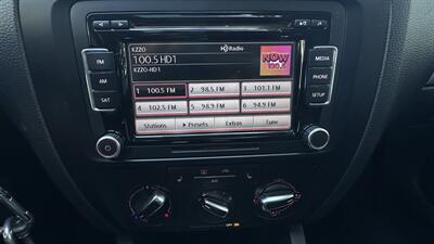2013 Volkswagen Jetta SE PZEV   - Photo 19 - Sacramento, CA 95618
