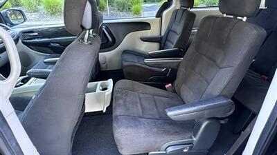 2016 Dodge Grand Caravan SXT - Photo 8 - Sacramento, CA 95618