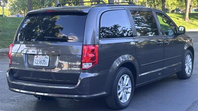2016 Dodge Grand Caravan SXT - Photo 4 - Sacramento, CA 95618