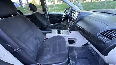 2016 Dodge Grand Caravan SXT - Photo 15 - Sacramento, CA 95618