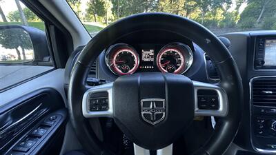 2016 Dodge Grand Caravan SXT - Photo 17 - Sacramento, CA 95618