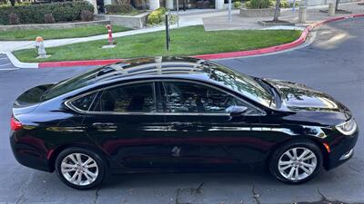 2015 Chrysler 200 Limited   - Photo 4 - Sacramento, CA 95618