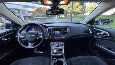 2015 Chrysler 200 Limited   - Photo 10 - Sacramento, CA 95618