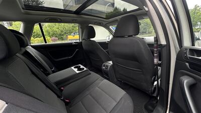 2011 Volkswagen Golf Wagon Comfortline   - Photo 15 - Sacramento, CA 95618
