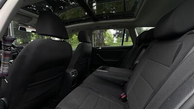 2011 Volkswagen Golf Wagon Comfortline   - Photo 10 - Sacramento, CA 95618