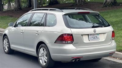 2011 Volkswagen Golf Wagon Comfortline   - Photo 7 - Sacramento, CA 95618
