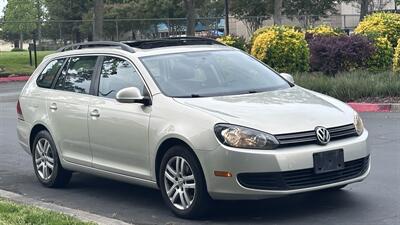 2011 Volkswagen Golf Wagon Comfortline   - Photo 4 - Sacramento, CA 95618