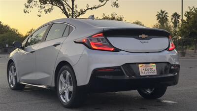 2017 Chevrolet Volt LT   - Photo 4 - Davis, CA 95618