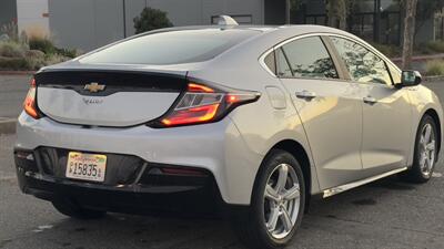 2017 Chevrolet Volt LT   - Photo 8 - Davis, CA 95618