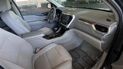 2018 GMC Acadia SLE-1   - Photo 6 - Davis, CA 95618