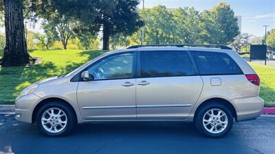 2004 Toyota Sienna XLE 7 Passenger - Photo 4 - Sacramento, CA 95618