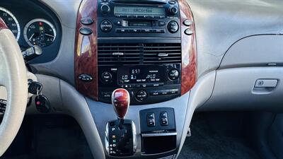 2004 Toyota Sienna XLE 7 Passenger - Photo 20 - Sacramento, CA 95618