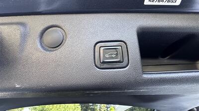 2018 Chevrolet Equinox LT   - Photo 13 - Davis, CA 95618