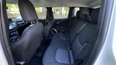 2017 Jeep Renegade Sport   - Photo 8 - Sacramento, CA 95618