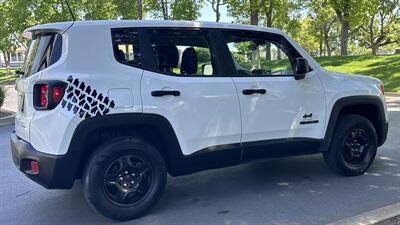 2017 Jeep Renegade Sport   - Photo 5 - Sacramento, CA 95618