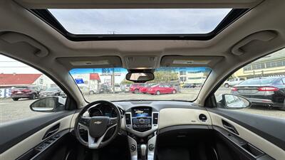 2015 Chevrolet Cruze LTZ Auto   - Photo 12 - Sacramento, CA 95618