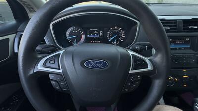 2014 Ford Fusion S   - Photo 11 - Davis, CA 95618