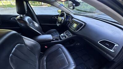 2015 Chrysler 200 C - Photo 11 - Sacramento, CA 95618