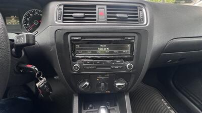 2012 Volkswagen Jetta SE PZEV   - Photo 16 - Sacramento, CA 95618