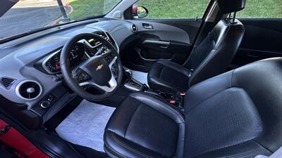 2018 Chevrolet Sonic Premier Auto   - Photo 6 - Sacramento, CA 95618