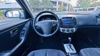 2010 Hyundai ELANTRA SE - Photo 9 - Sacramento, CA 95618
