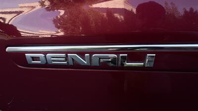 2012 GMC Acadia Denali   - Photo 12 - Davis, CA 95618