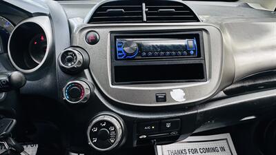 2013 Honda Fit - Photo 14 - Sacramento, CA 95618