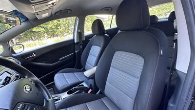 2016 Kia Forte5 LX Forte5 - Photo 9 - Sacramento, CA 95618