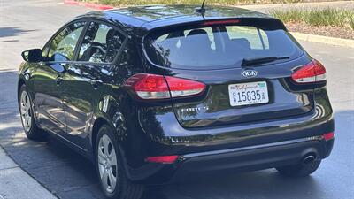 2016 Kia Forte5 LX Forte5 - Photo 4 - Sacramento, CA 95618