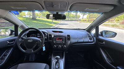 2016 Kia Forte5 LX Forte5 - Photo 11 - Sacramento, CA 95618