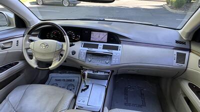 2009 Toyota Avalon Limited - Photo 11 - Sacramento, CA 95618