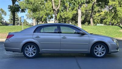 2009 Toyota Avalon Limited - Photo 3 - Sacramento, CA 95618