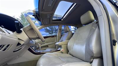 2009 Toyota Avalon Limited - Photo 8 - Sacramento, CA 95618
