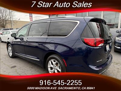 2017 Chrysler Pacifica Touring-L Plus   - Photo 4 - Sacramento, CA 95841