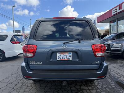 2007 Toyota Sequoia SR5   - Photo 5 - Sacramento, CA 95841