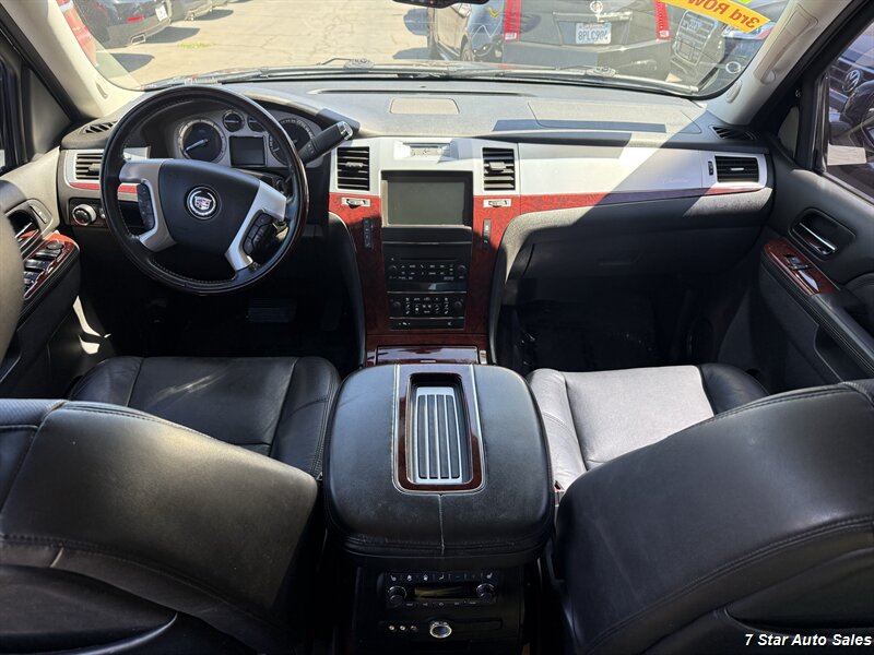 2012 Cadillac Escalade Luxury - Photo 11 - Sacramento, CA 95841