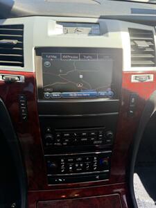 2012 Cadillac Escalade Luxury - Photo 14 - Sacramento, CA 95841