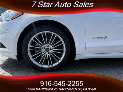2013 Ford Fusion Hybrid SE   - Photo 21 - Sacramento, CA 95841