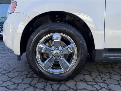 2010 Ford Escape Limited   - Photo 13 - Sacramento, CA 95841