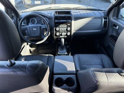 2010 Ford Escape Limited   - Photo 7 - Sacramento, CA 95841