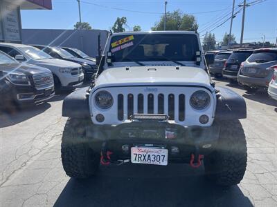 2014 Jeep Wrangler UNLIMITED RUBICON   - Photo 2 - Sacramento, CA 95841