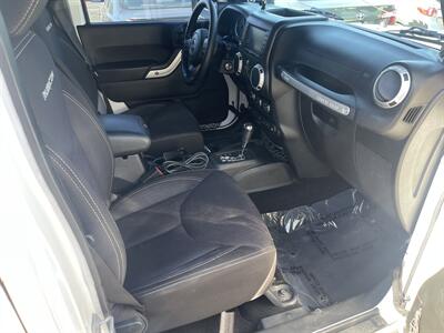 2014 Jeep Wrangler UNLIMITED RUBICON   - Photo 14 - Sacramento, CA 95841