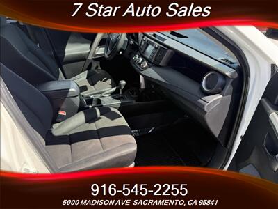 2017 Toyota RAV4 LE - Photo 12 - Sacramento, CA 95841