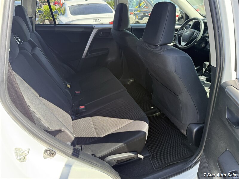 2017 Toyota RAV4 LE - Photo 14 - Sacramento, CA 95841