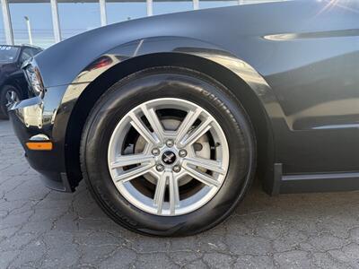 2010 Ford Mustang V6   - Photo 13 - Sacramento, CA 95841