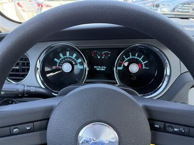 2010 Ford Mustang V6   - Photo 7 - Sacramento, CA 95841