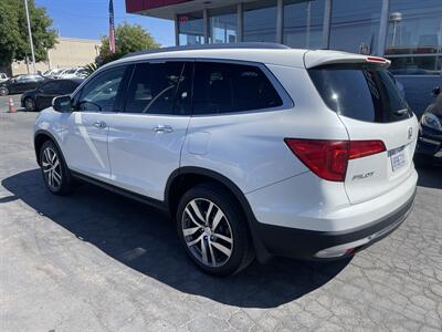 2017 Honda Pilot Elite   - Photo 4 - Sacramento, CA 95841