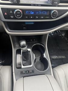 2016 Toyota Highlander Limited   - Photo 14 - Sacramento, CA 95841